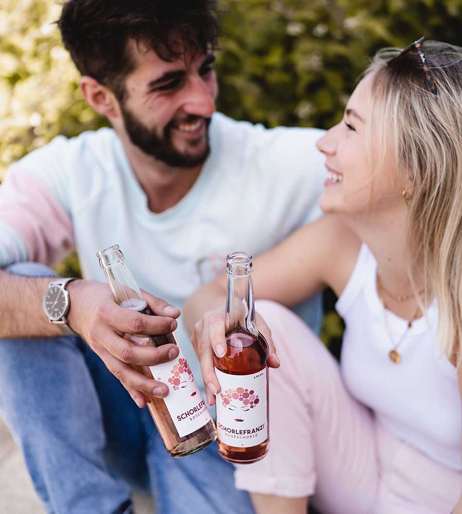 WM-Paket + gratis Weinschorle