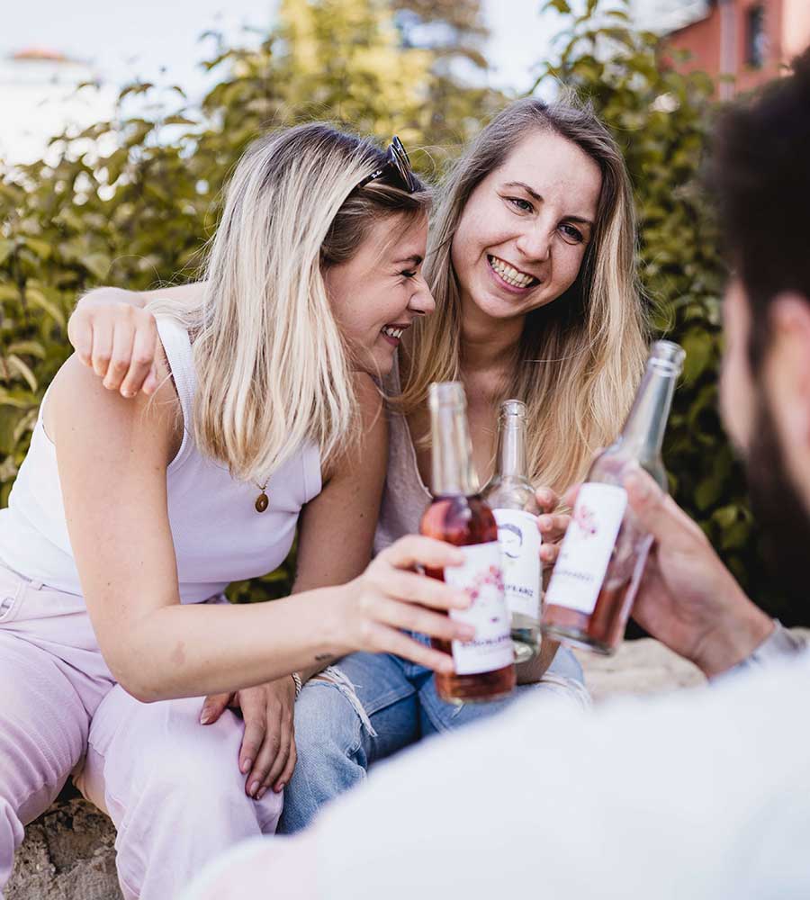 WM-Paket + gratis Weinschorle